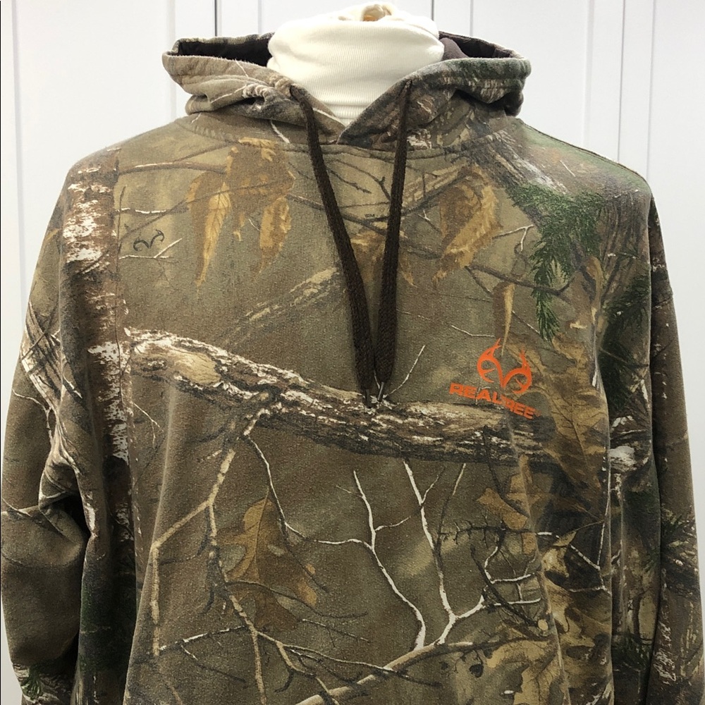 Realtree Woodland Camo Hoodie | Men’s XL | Orange Logo - Picture 3 of 14